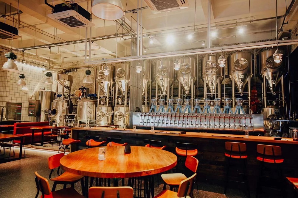 精釀<a href=http://m.yangbailao.com/ target=_blank class=infotextkey>啤酒設備</a>,啤酒廠設備,燭式硅藻土過濾機